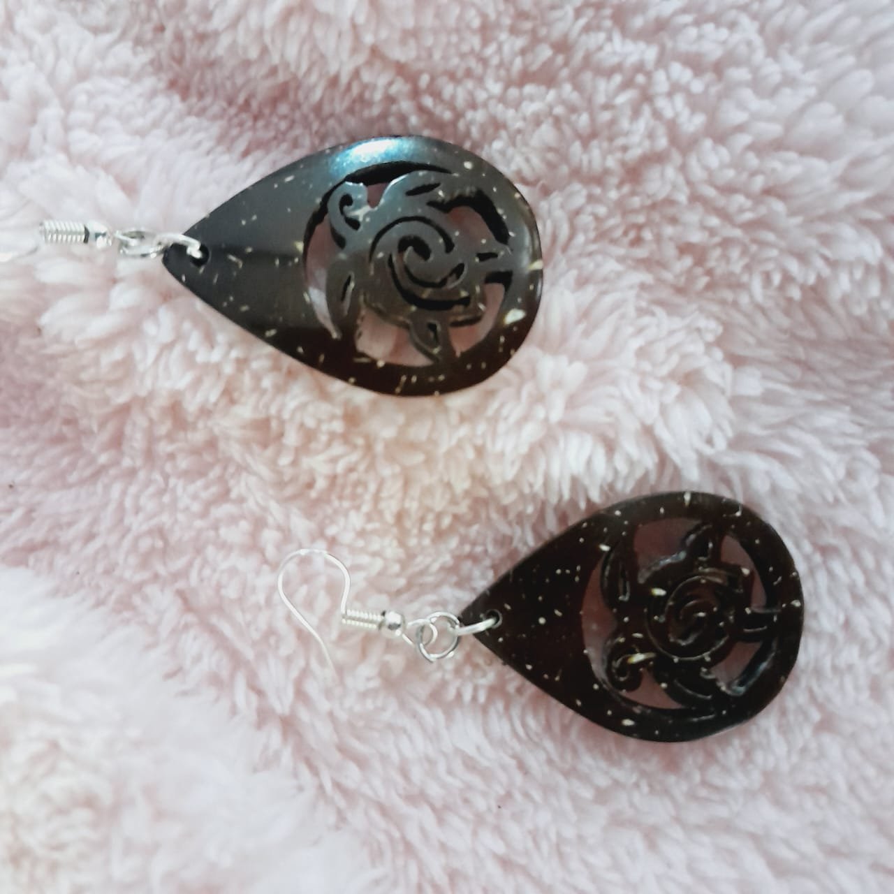 Coconut Shell Haging Earring : 00013