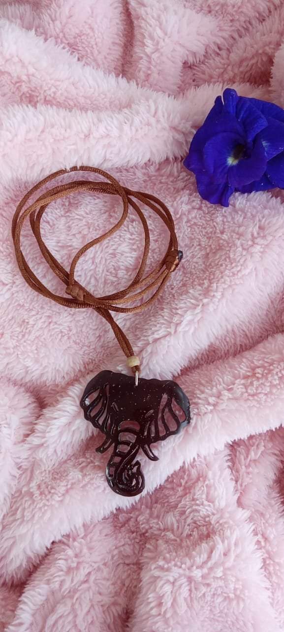 Coconut Shell Chains : 0207