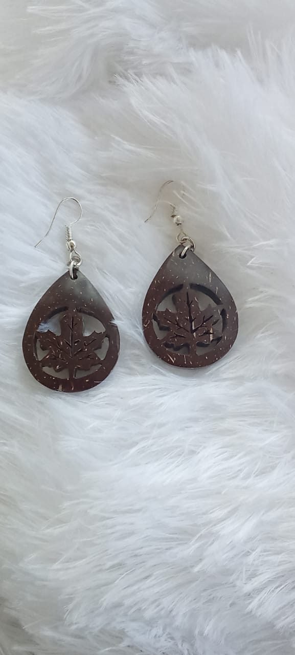 Coconut Shell Earring : 00130##