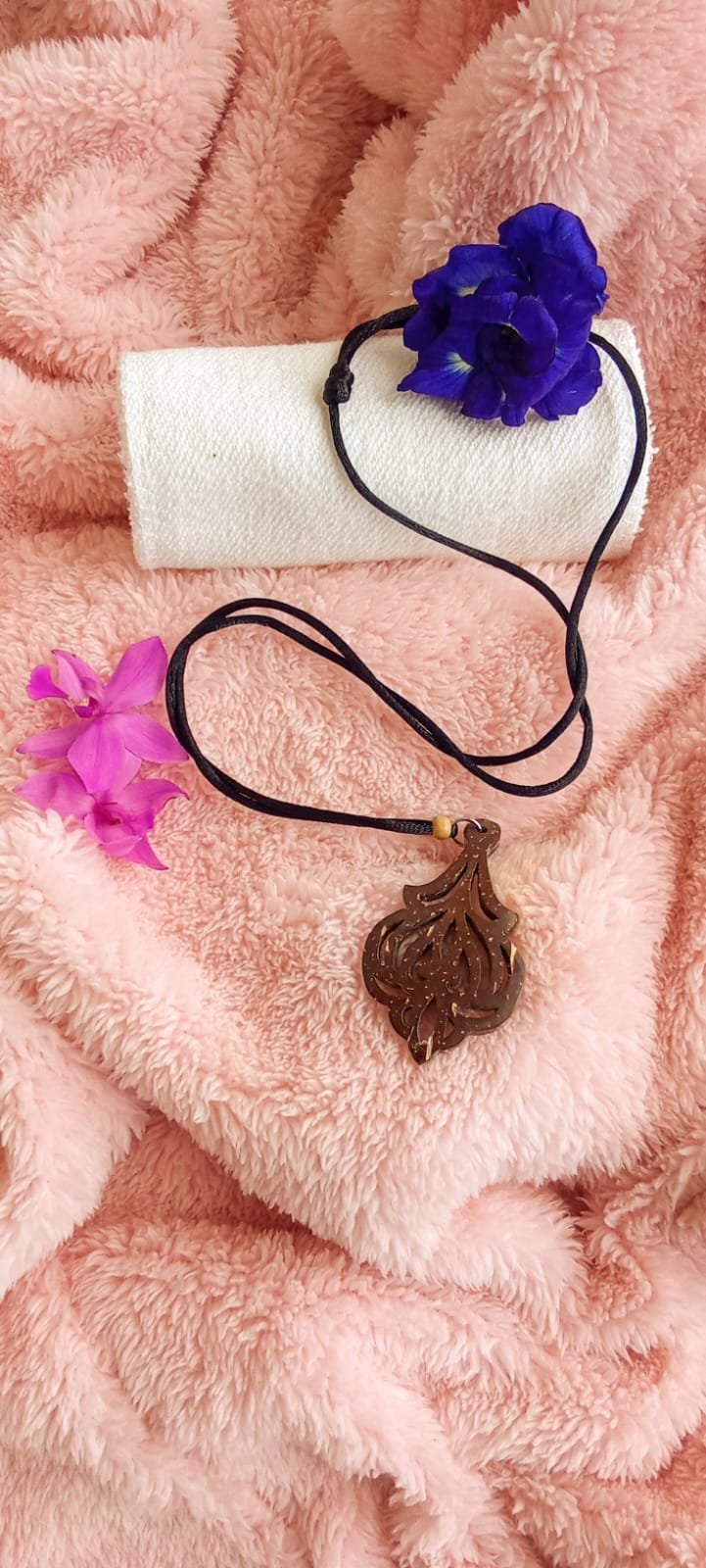 Coconut Shell Chain : 0215